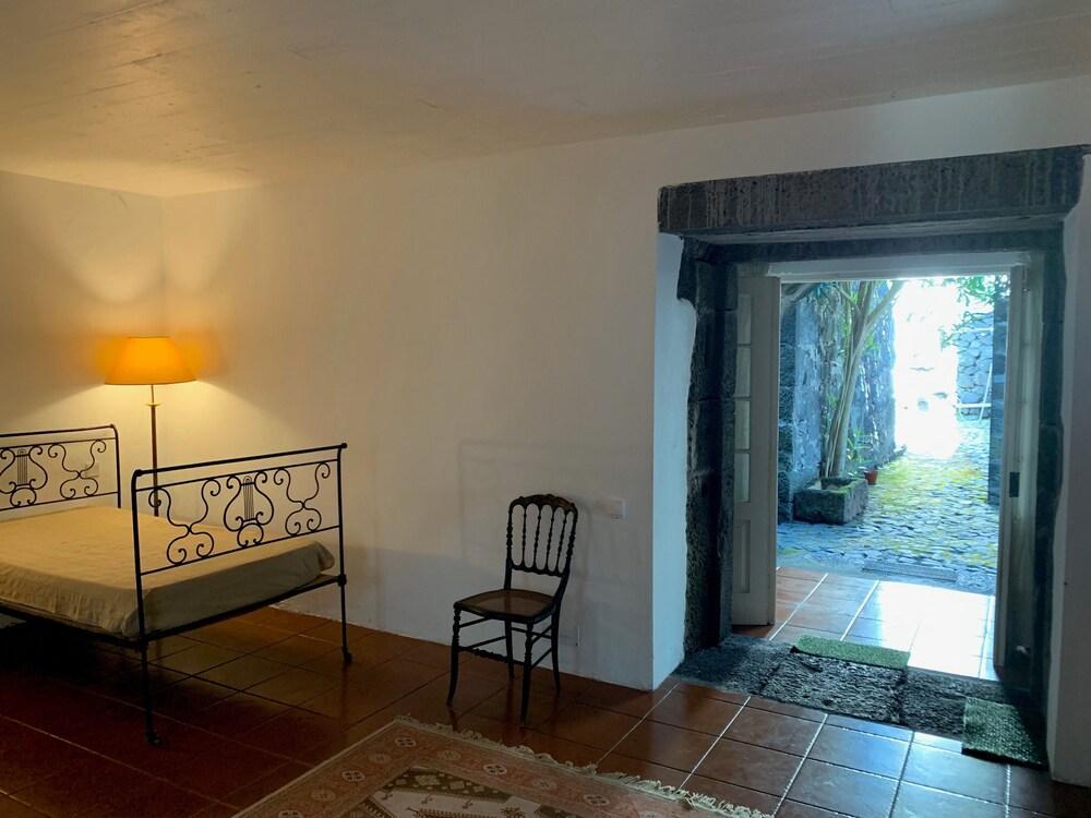Casa Das Barcas - Th Sao Roque do Pico Ngoại thất bức ảnh